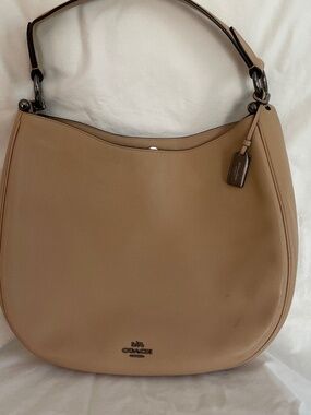 Coach Nomad Shoulder Bag